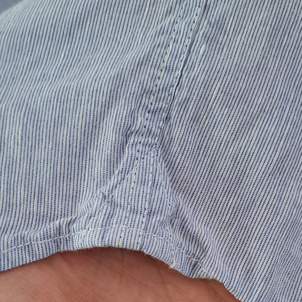 Banana Republic Blue Casual Button Down Shirt. Cotton/ Linen. - Picture 4 of 6
